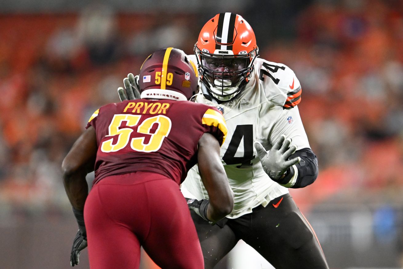 Washington Commanders v Cleveland Browns