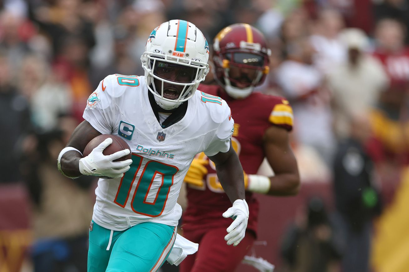 Miami Dolphins v Washington Commanders