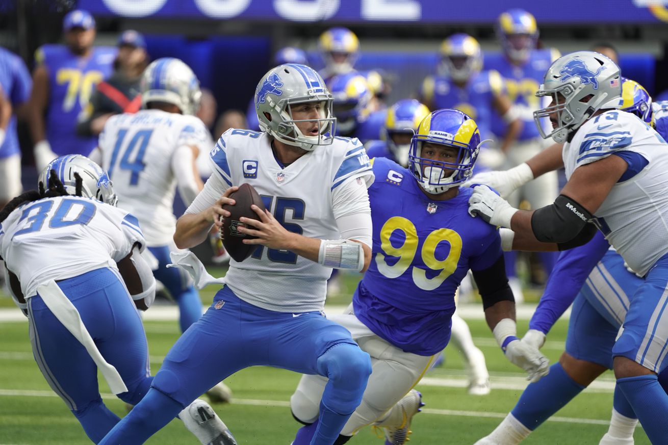 NFL: OCT 24 Lions at Rams