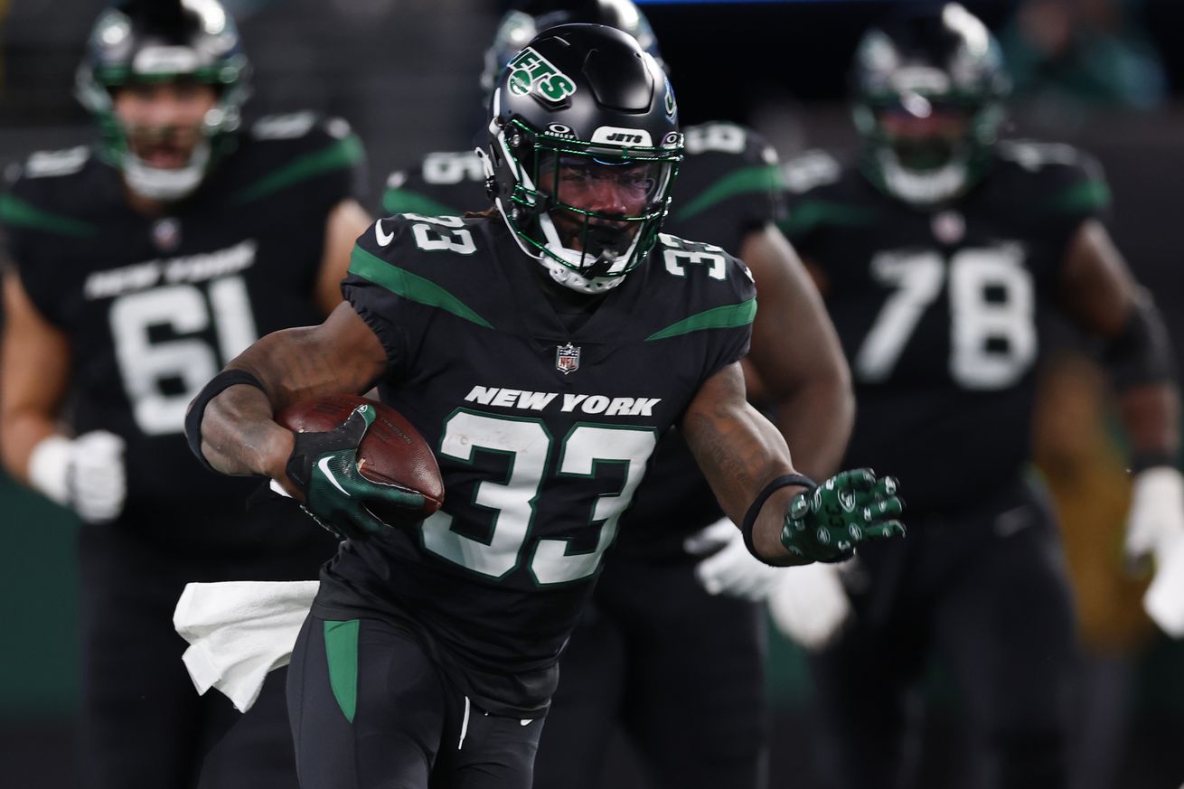 Miami Dolphins v New York Jets