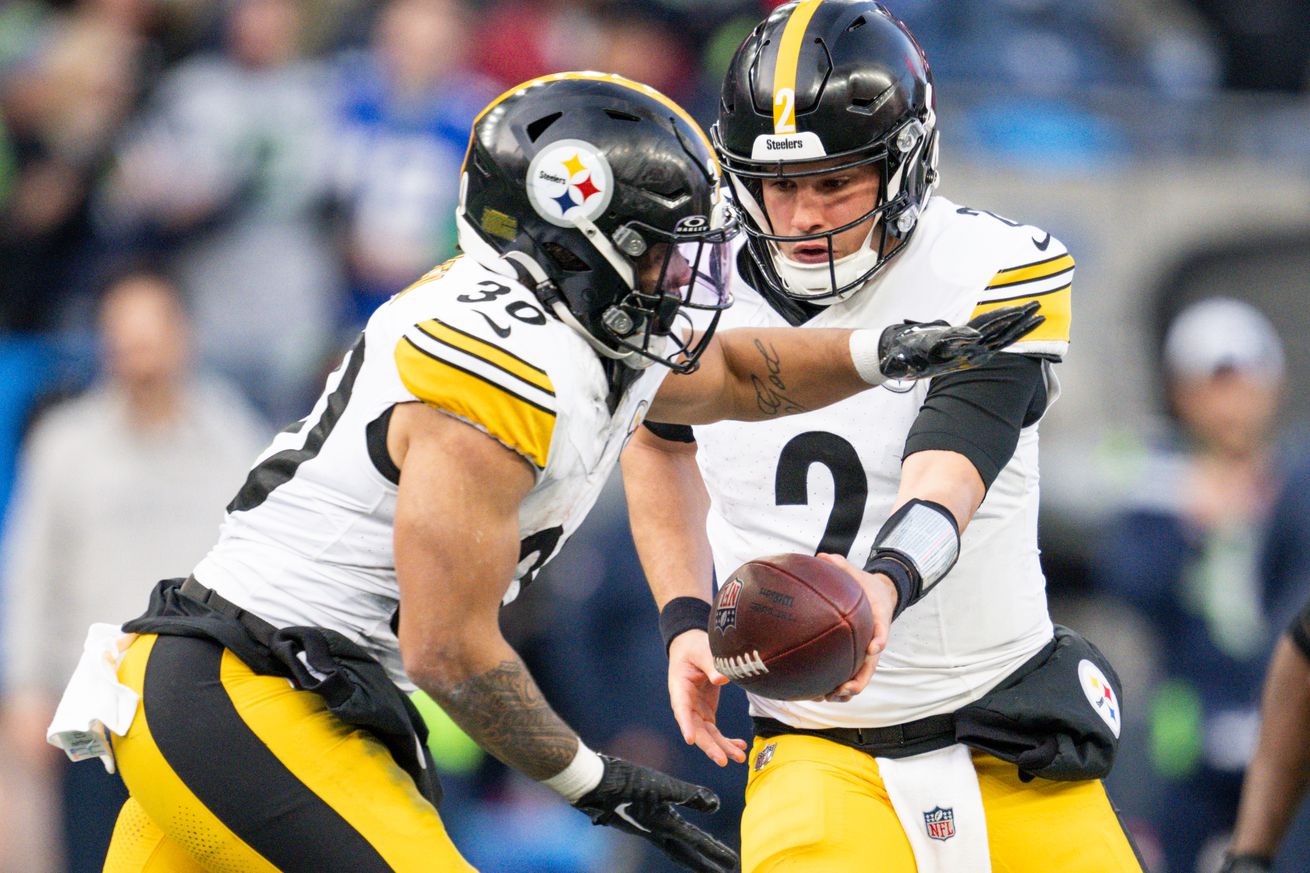 Pittsburgh Steelers v Seattle Seahawks