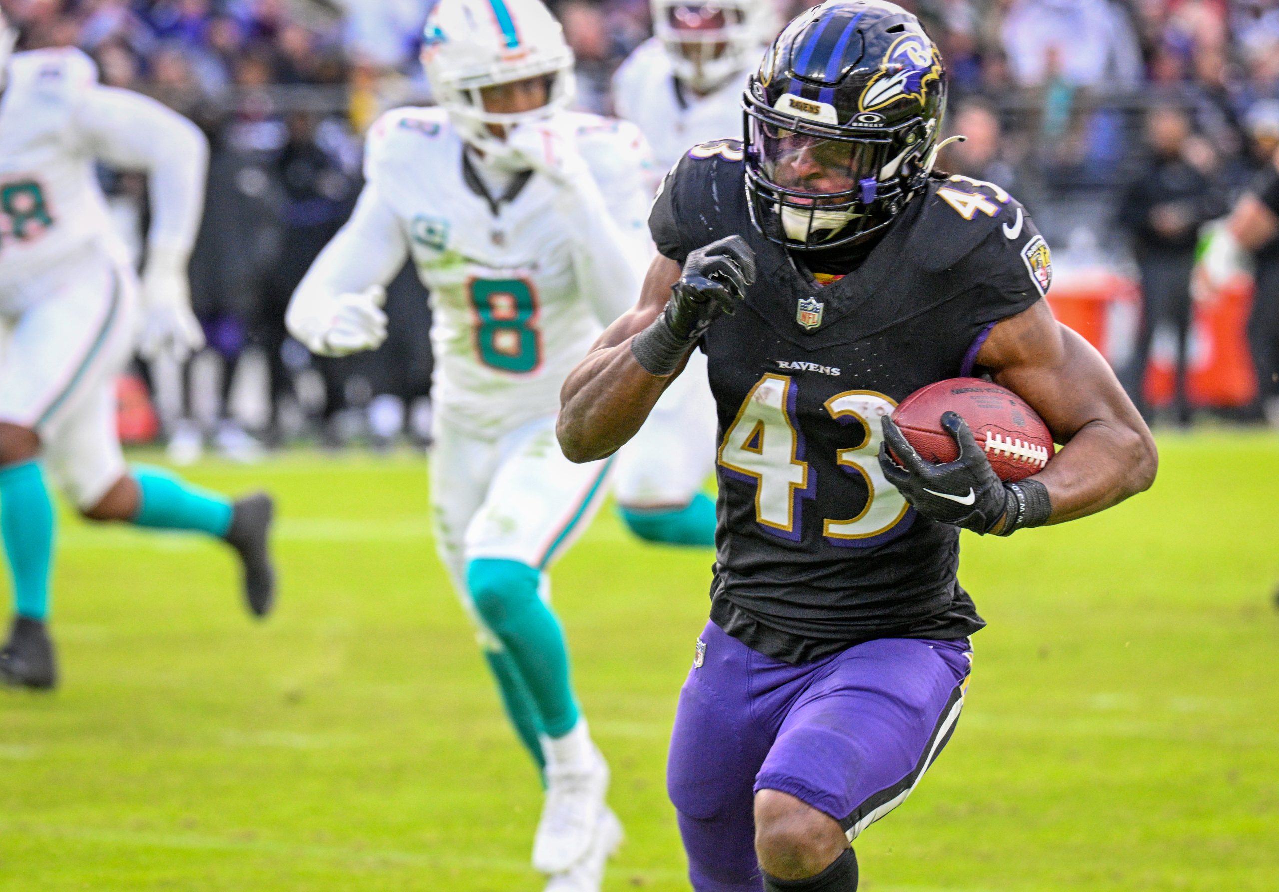 Baltimore Ravens Justice Hill breaks free for a 41-yard run...
