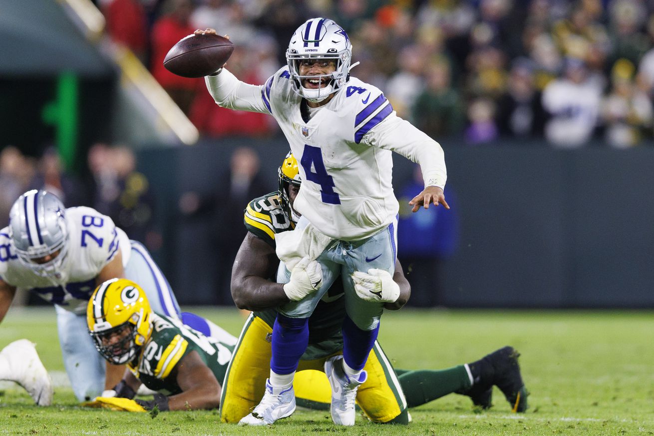 NFL: Dallas Cowboys at Green Bay Packers