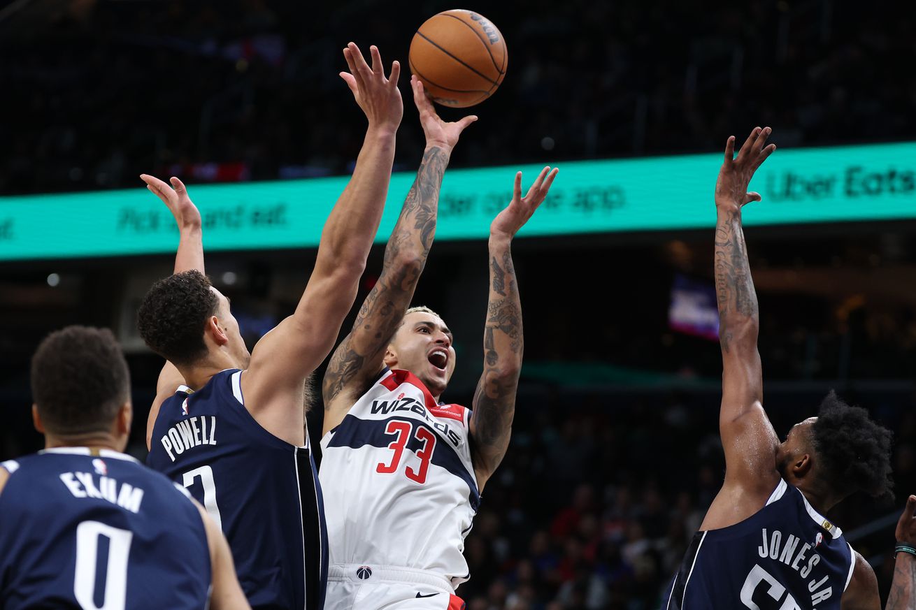 Dallas Mavericks v Washington Wizards