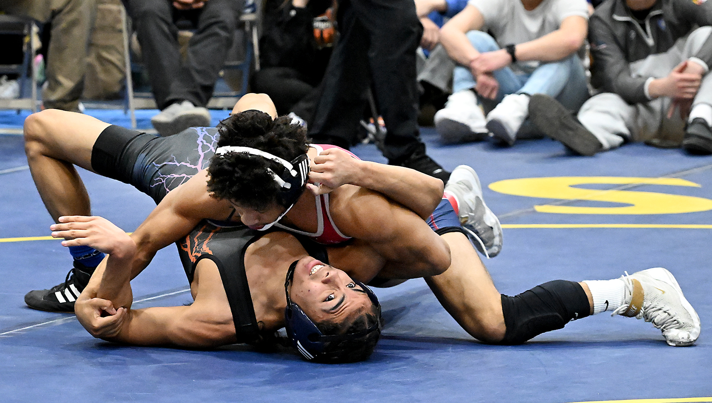 126 Championship Finals - 1st Place Match - Maximus Conley,...