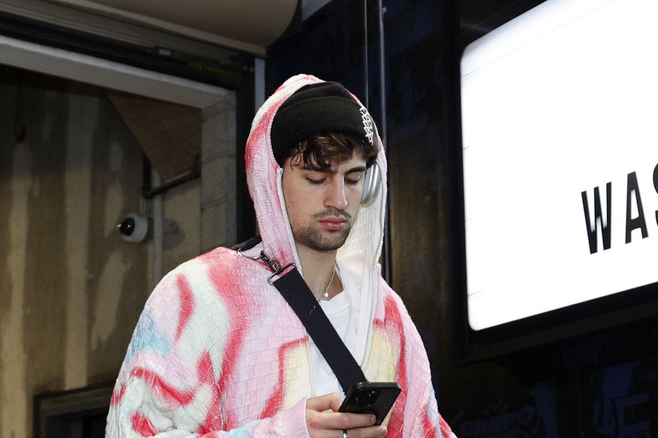 Washington Wizards v Los Angeles Clippers