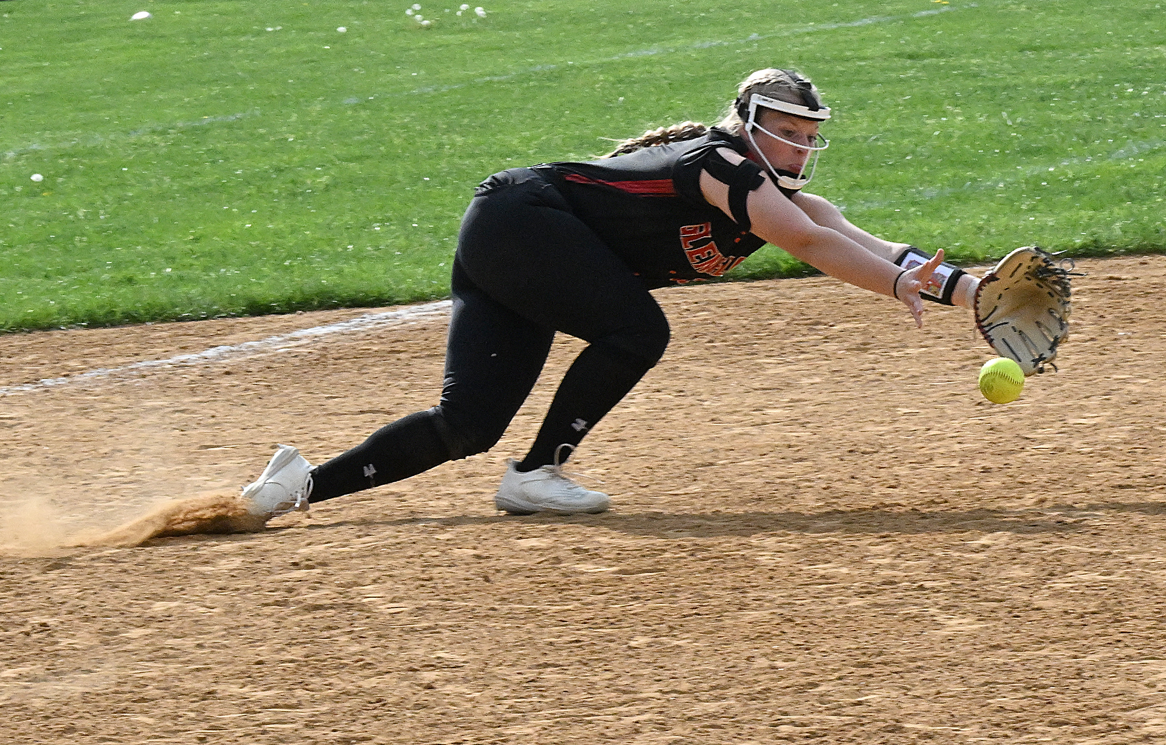 Glenelg #18 Kenzie Robinson makes a play on a shot...