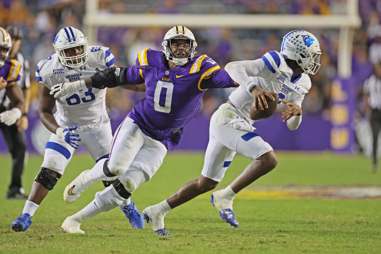 NCAA Football: Georgia St. at Louisiana State