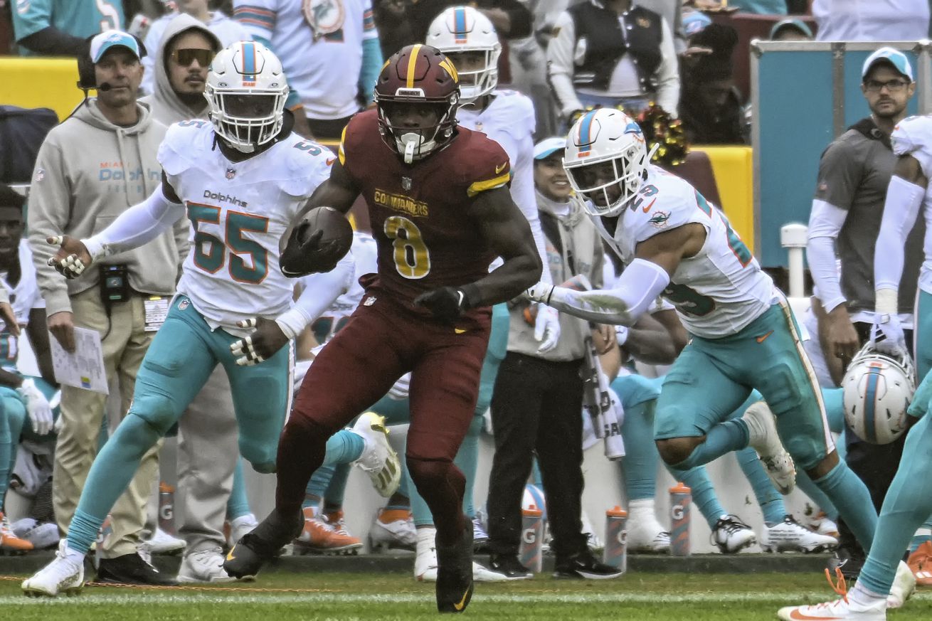 NFL: DEC 03 Dolphins at Commanders