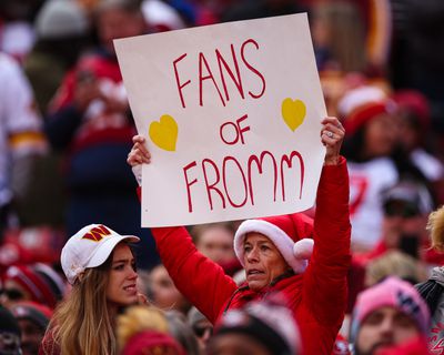 San Francisco 49ers v Washington Commanders