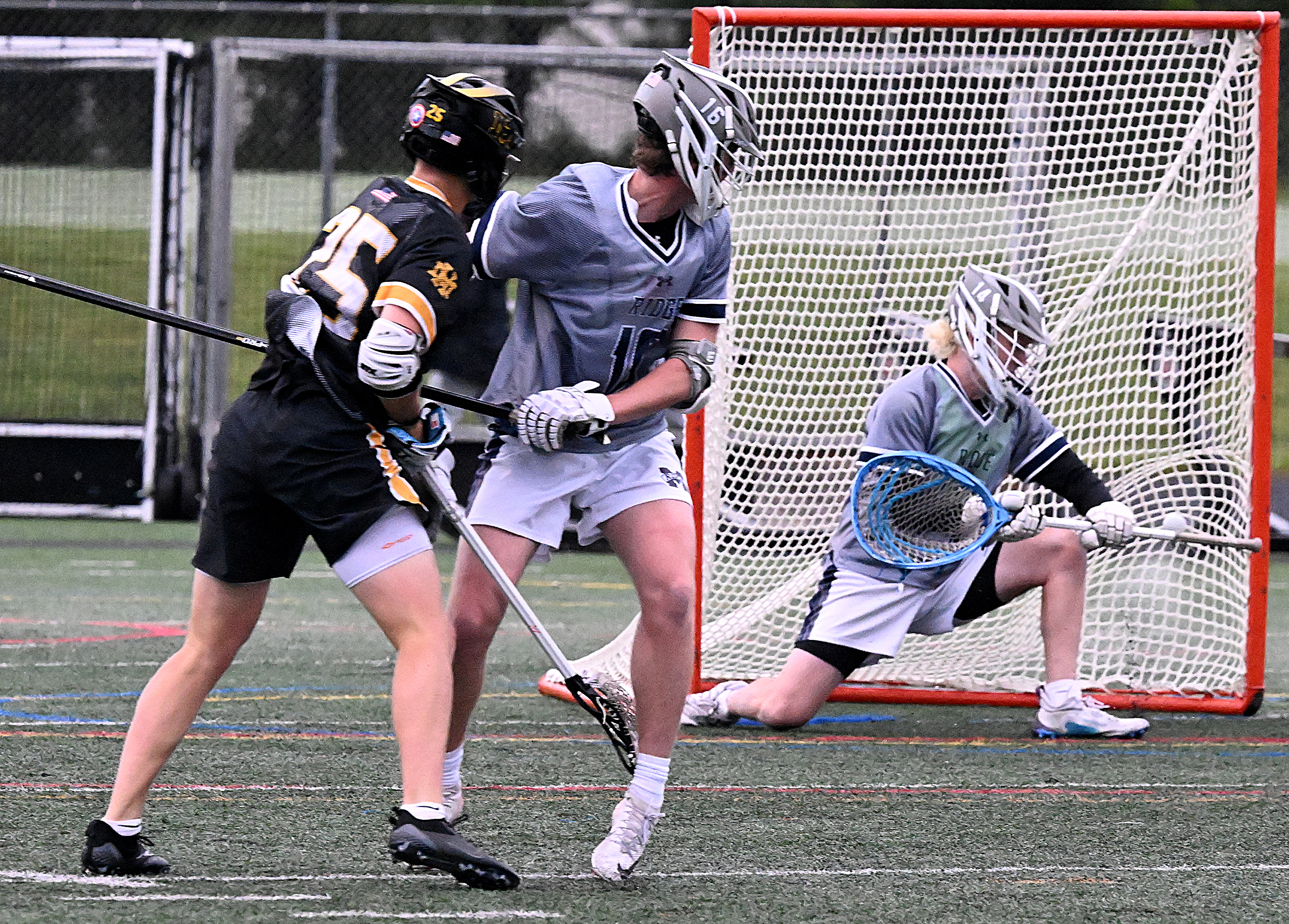 Mt. Hebron #25, Maverick Smith scores a goal, tying the...