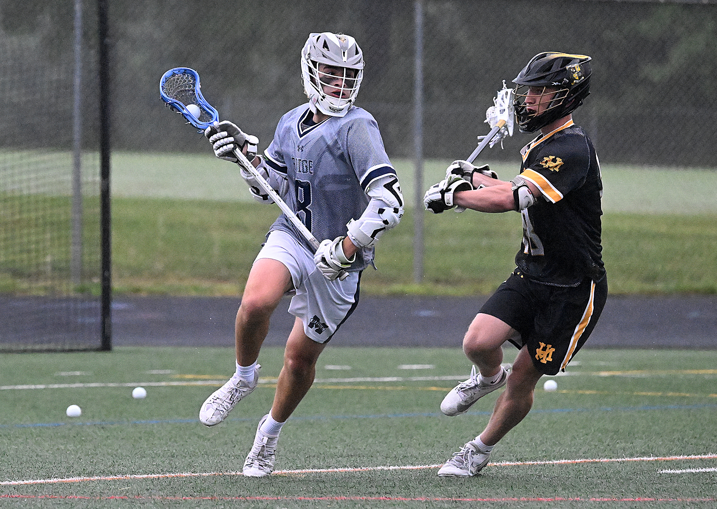 Marriotts Ridge #8, Michael Machiran runs a play, Mt. Hebron...