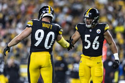 Cleveland Browns v Pittsburgh Steelers