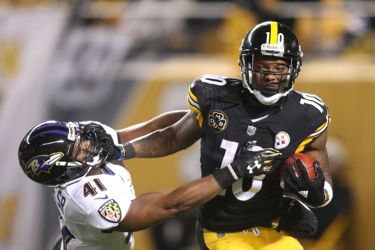 NFL: Baltimore Ravens at Pittsburgh Steelers