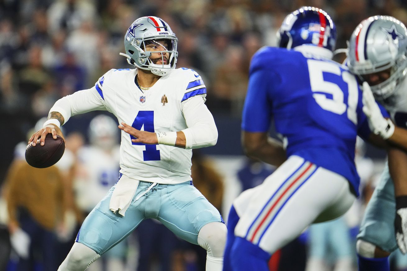 New York Giants v Dallas Cowboys