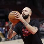 Feb 27, 2024; Chicago, Illinois, USA; Detroit Pistons guard Evan Fournier (31) warms up before a game against the Chicago Bulls at United Center. Mandatory Credit: Kamil Krzaczynski-USA TODAY Sports