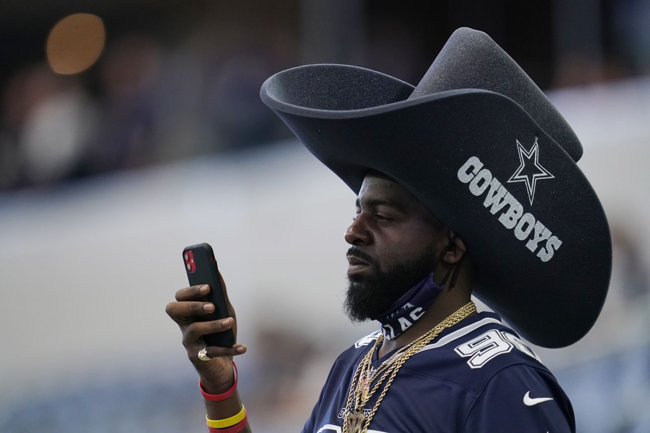New York Giants v Dallas Cowboys