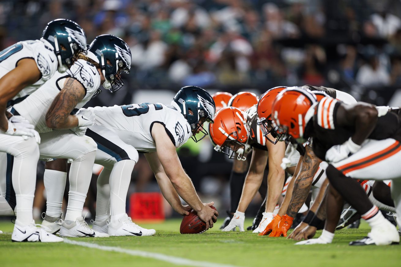 Cleveland Browns v Philadelphia Eagles