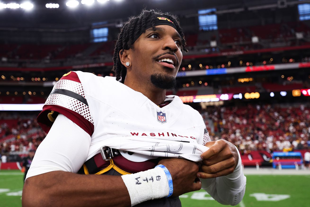 Washington Commanders v Arizona Cardinals