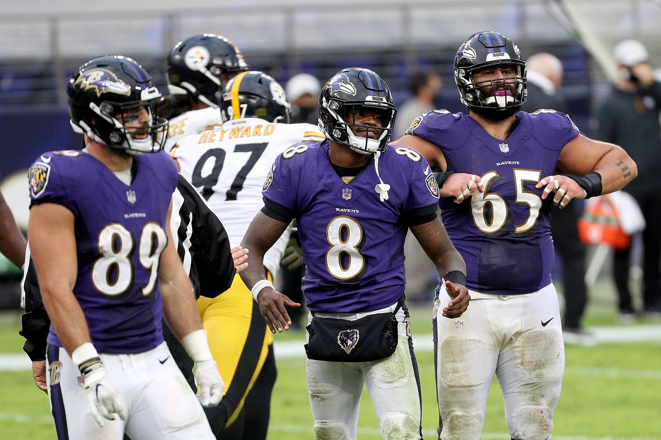 Pittsburgh Steelers v Baltimore Ravens