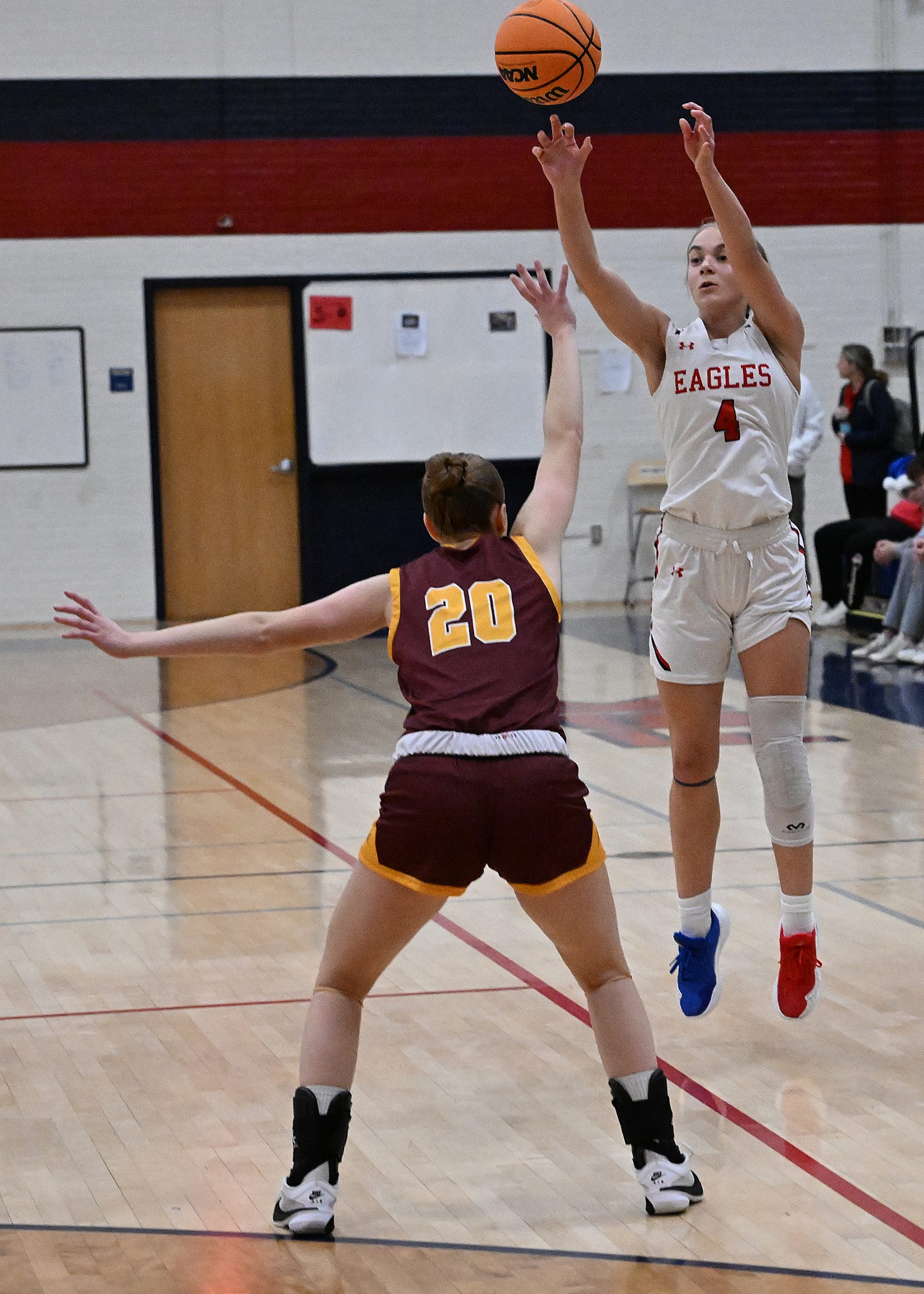 FSK #4, Summer Brooks shoots a three in the 1st...