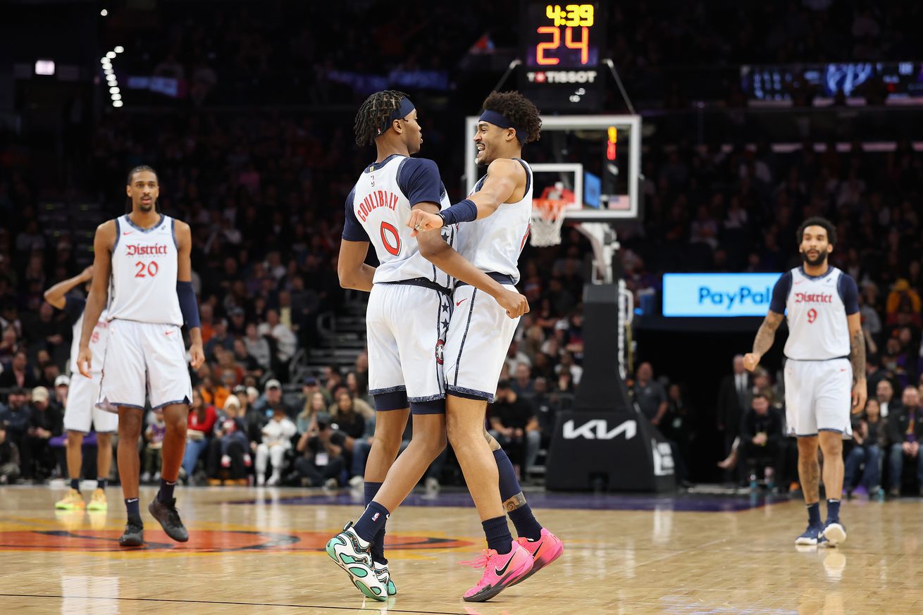 Washington Wizards v Phoenix Suns