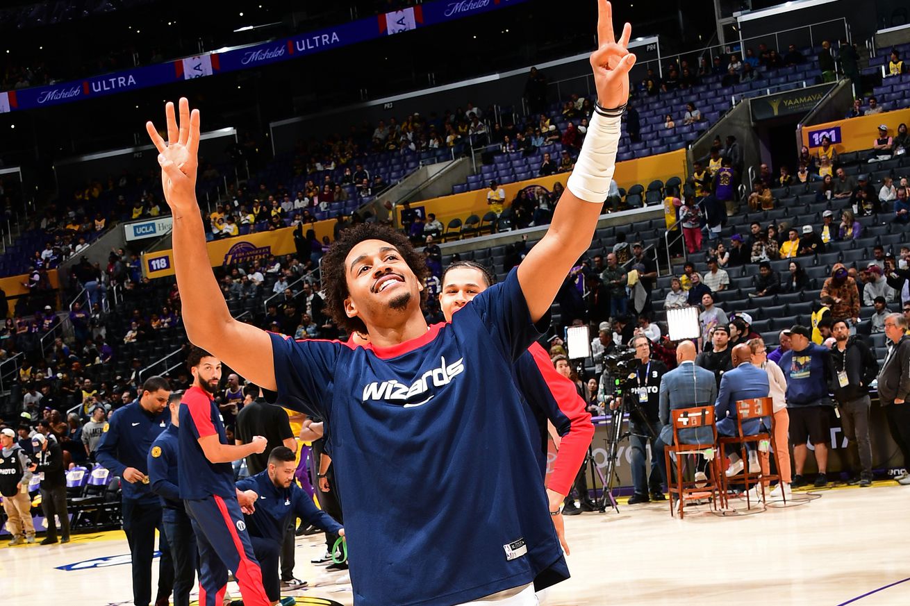 Washington Wizards v Los Angeles Lakers