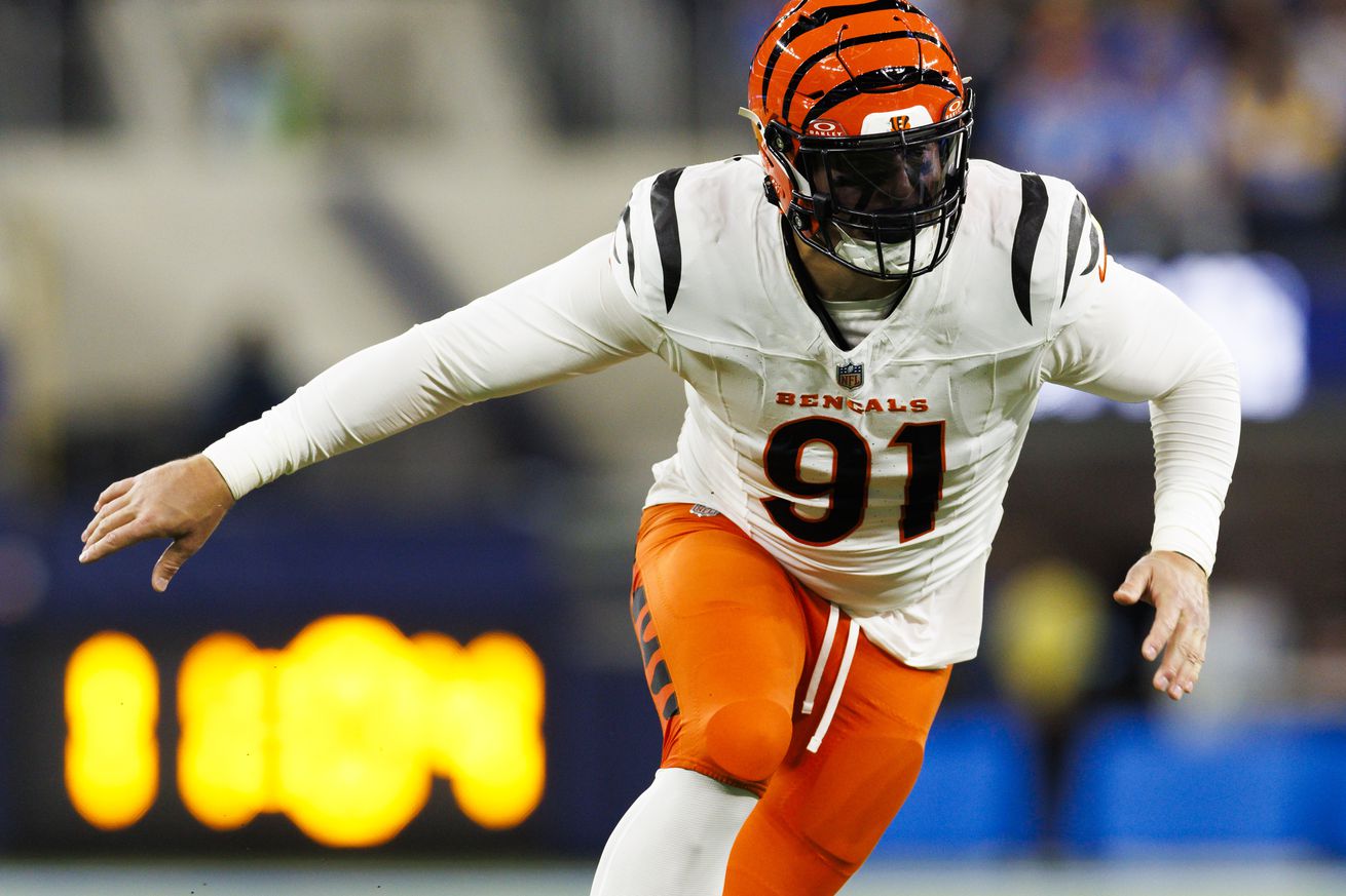 Cincinnati Bengals v Los Angeles Chargers