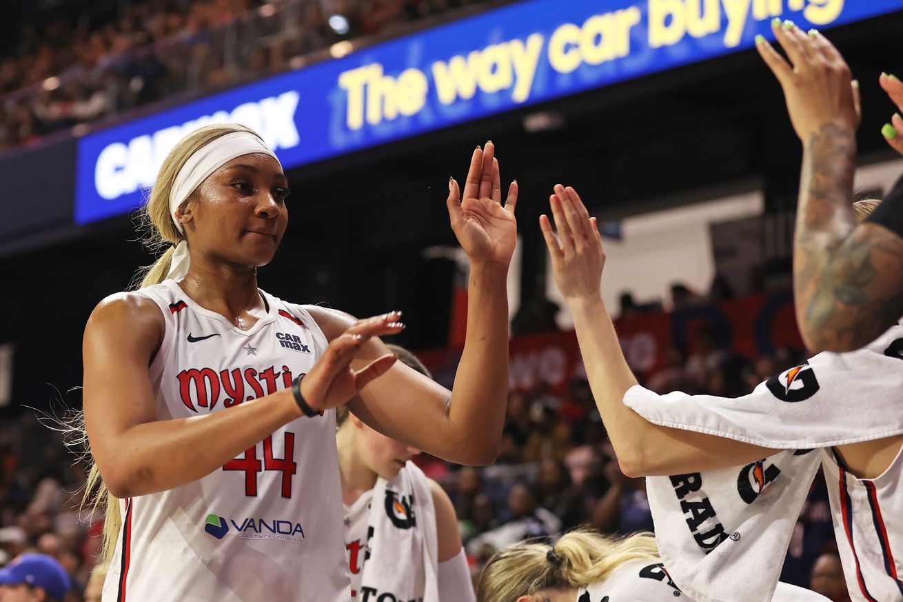 Atlanta Dream v Washington Mystics