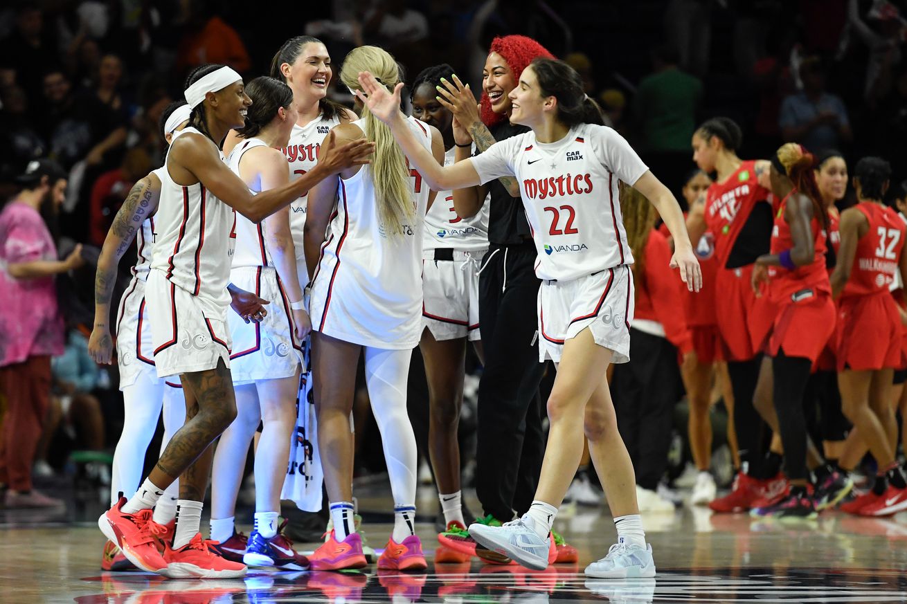 Atlanta Dream v Washington Mystics