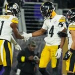 jaylen warren trade