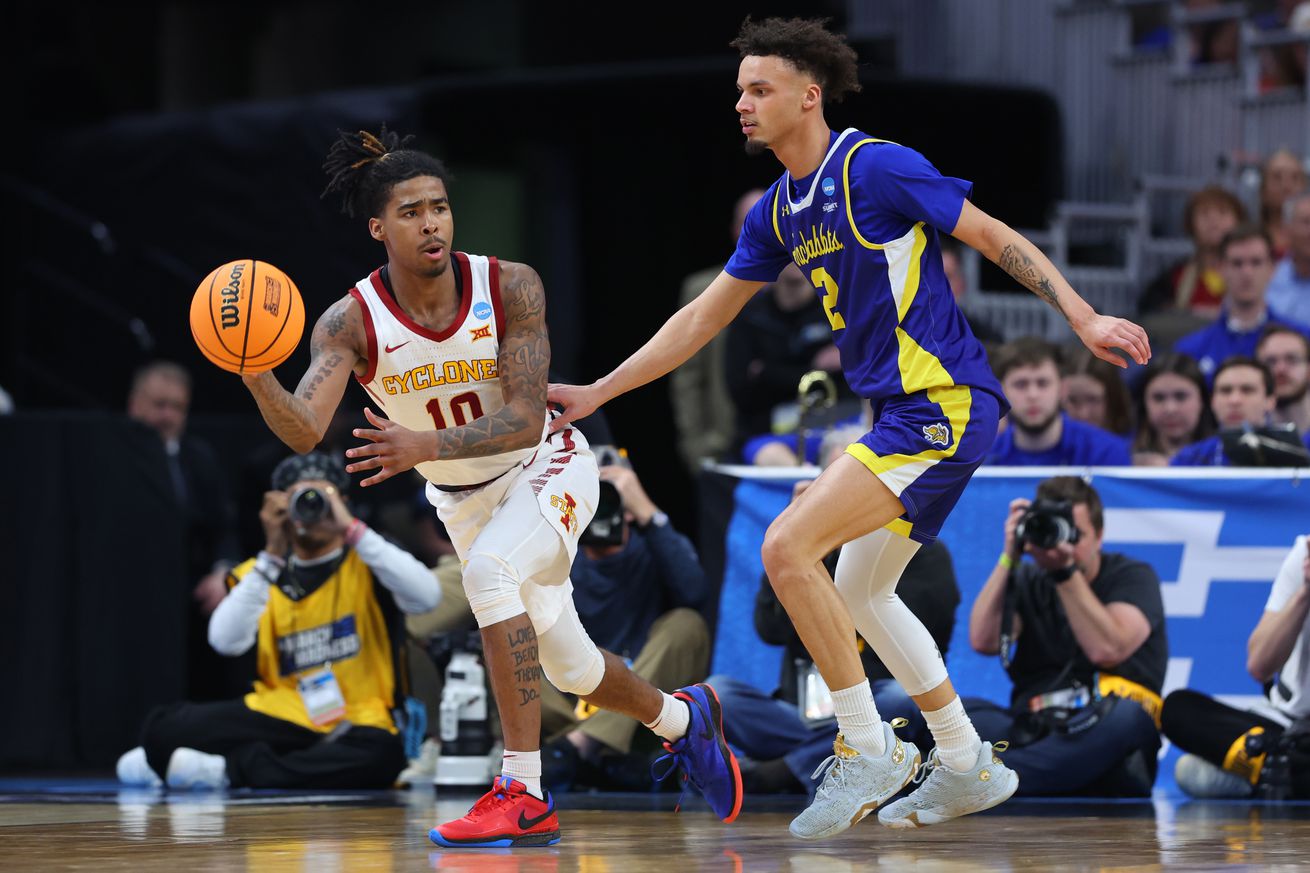 South Dakota State v Iowa State