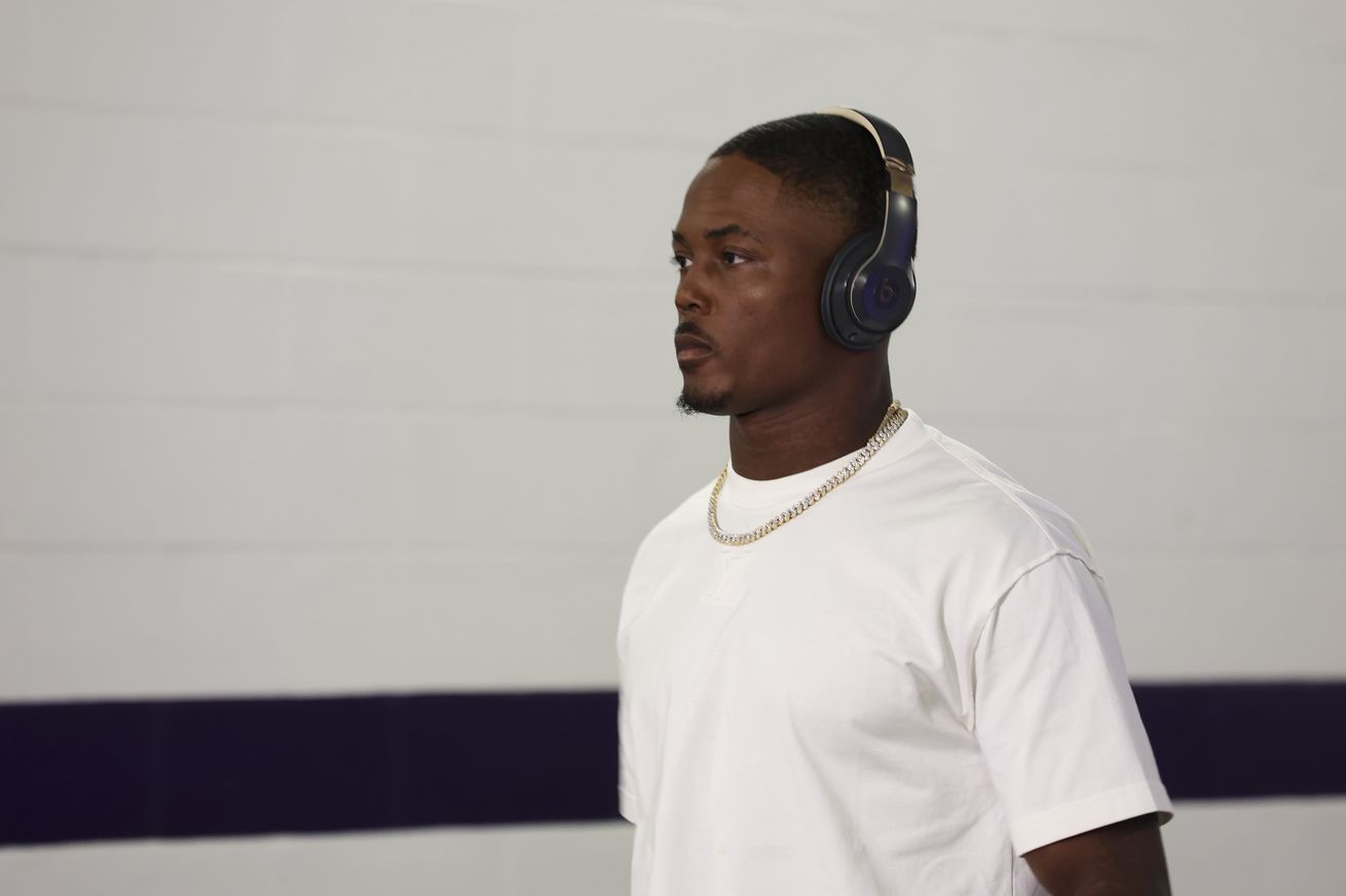 Washington Commanders v Baltimore Ravens