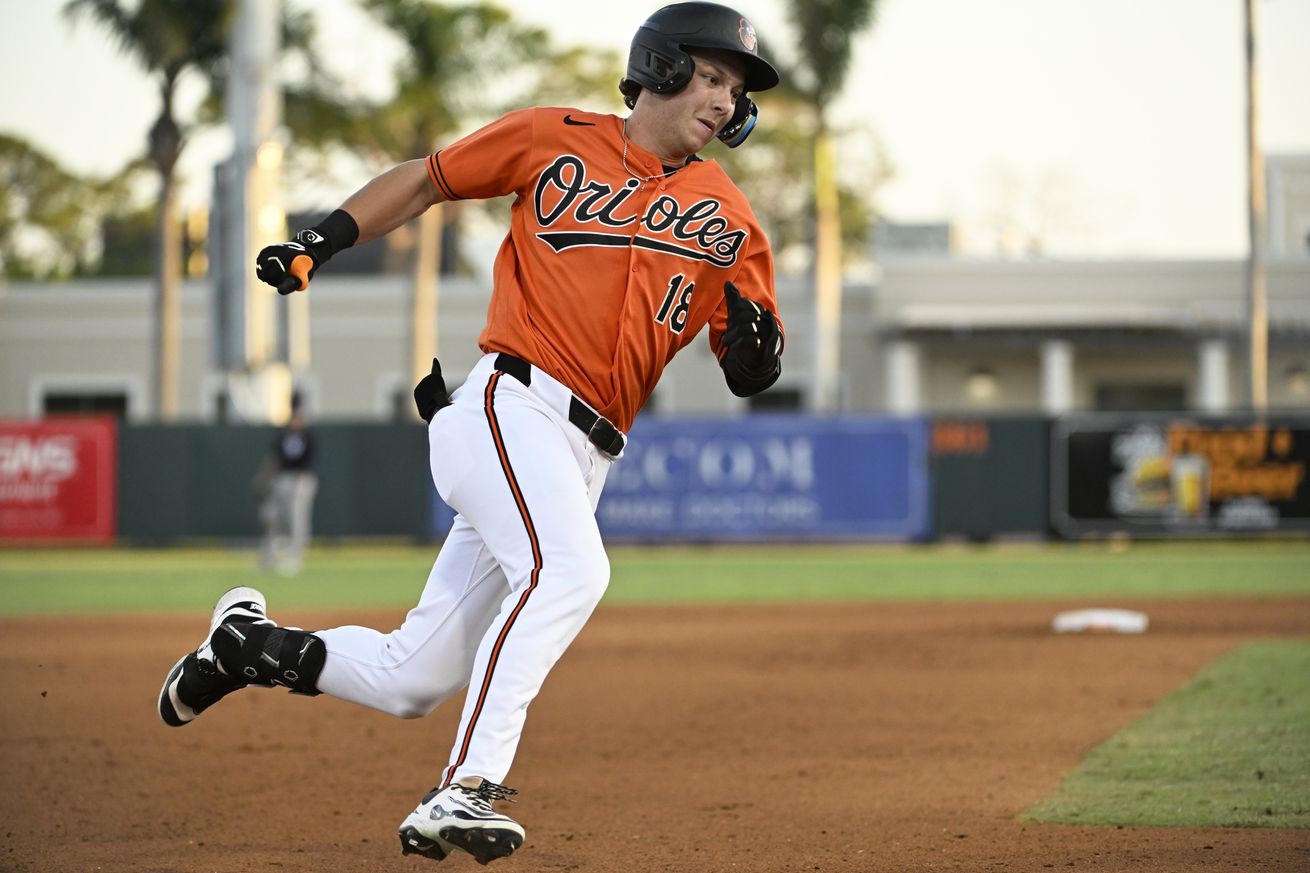 Vance Honeycutt is hitting!