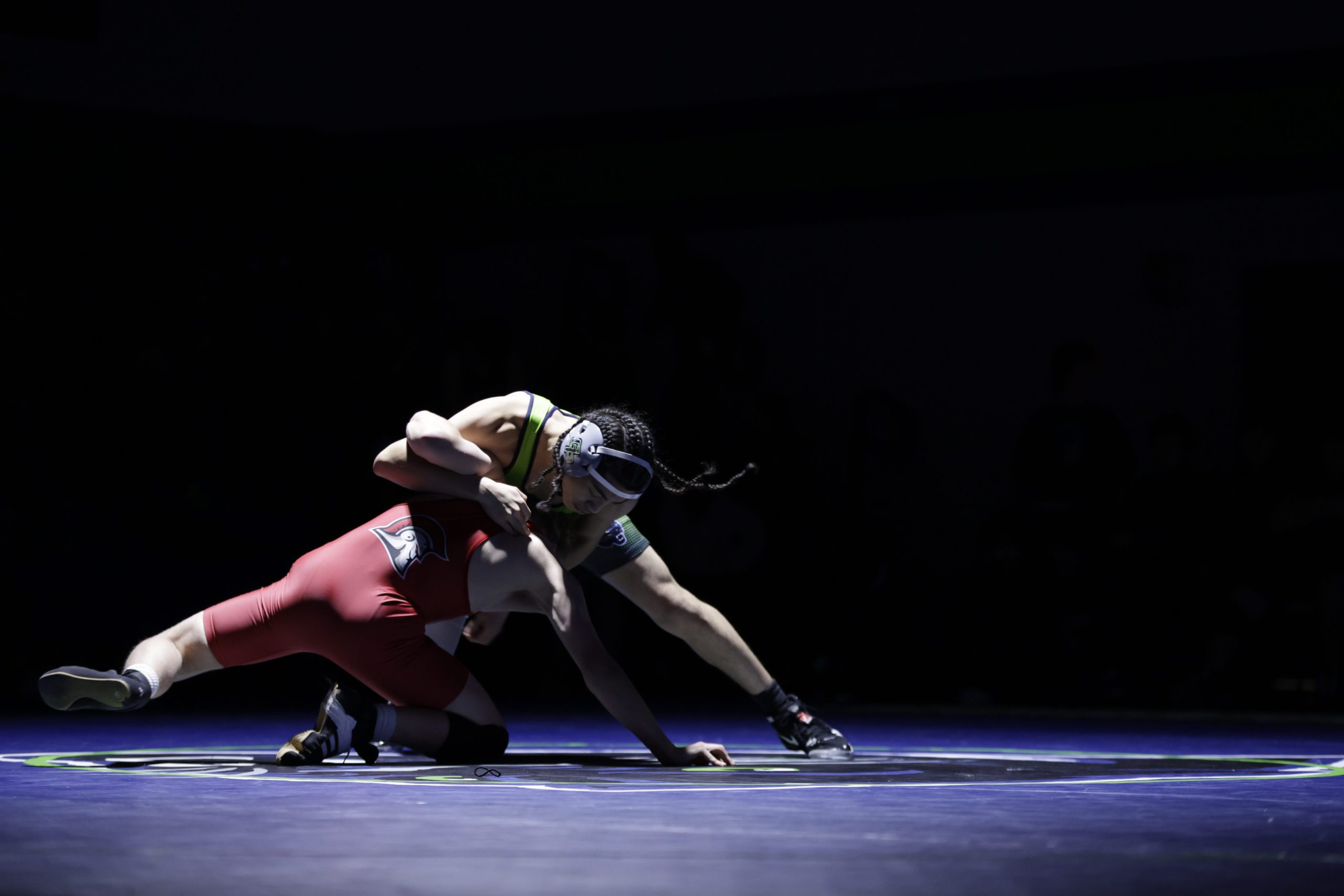 Guilford Parkâs Matthew Perez-Espinoza fights for a hold on Glenelgâs...