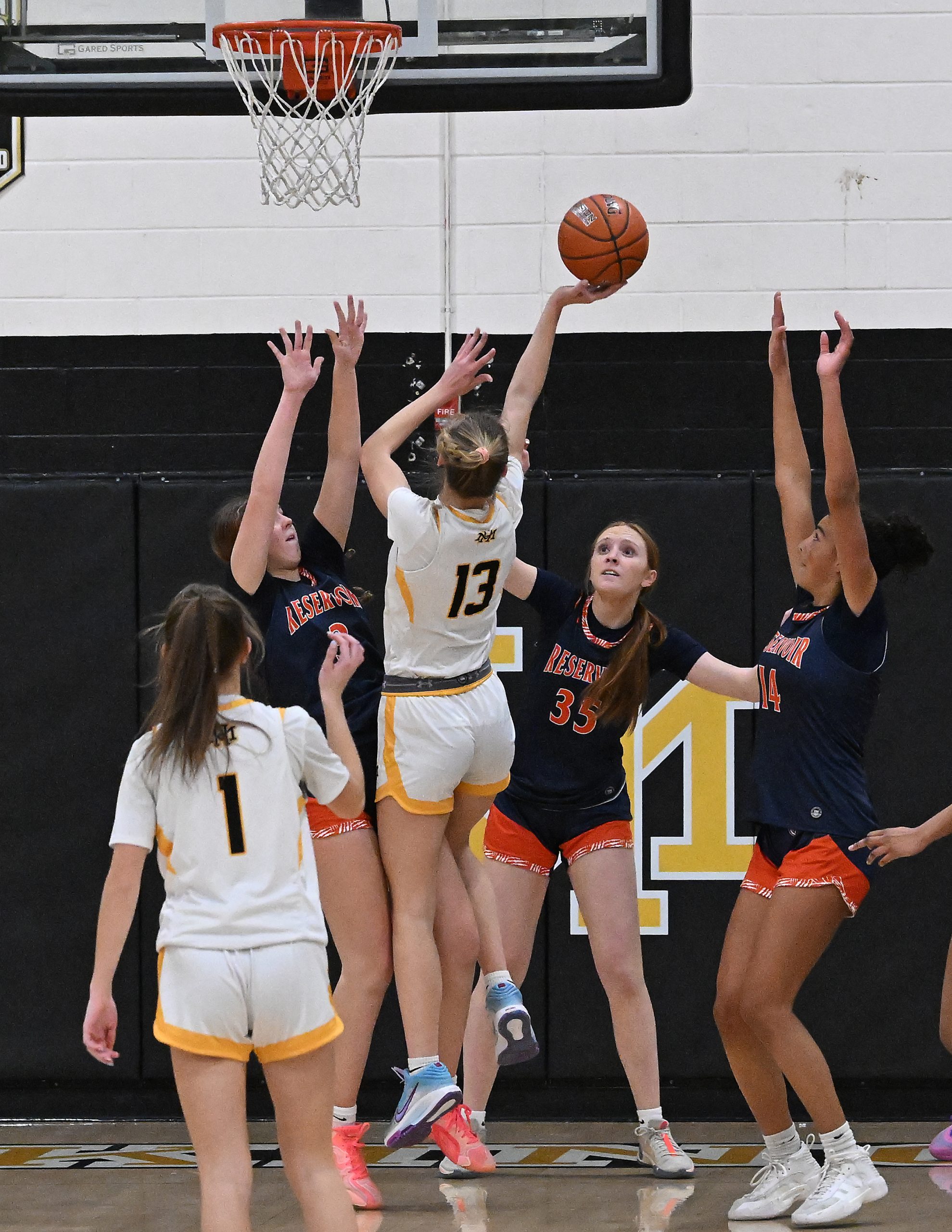 Hebron #13, Veronica Jensen layup for two in the 1st...