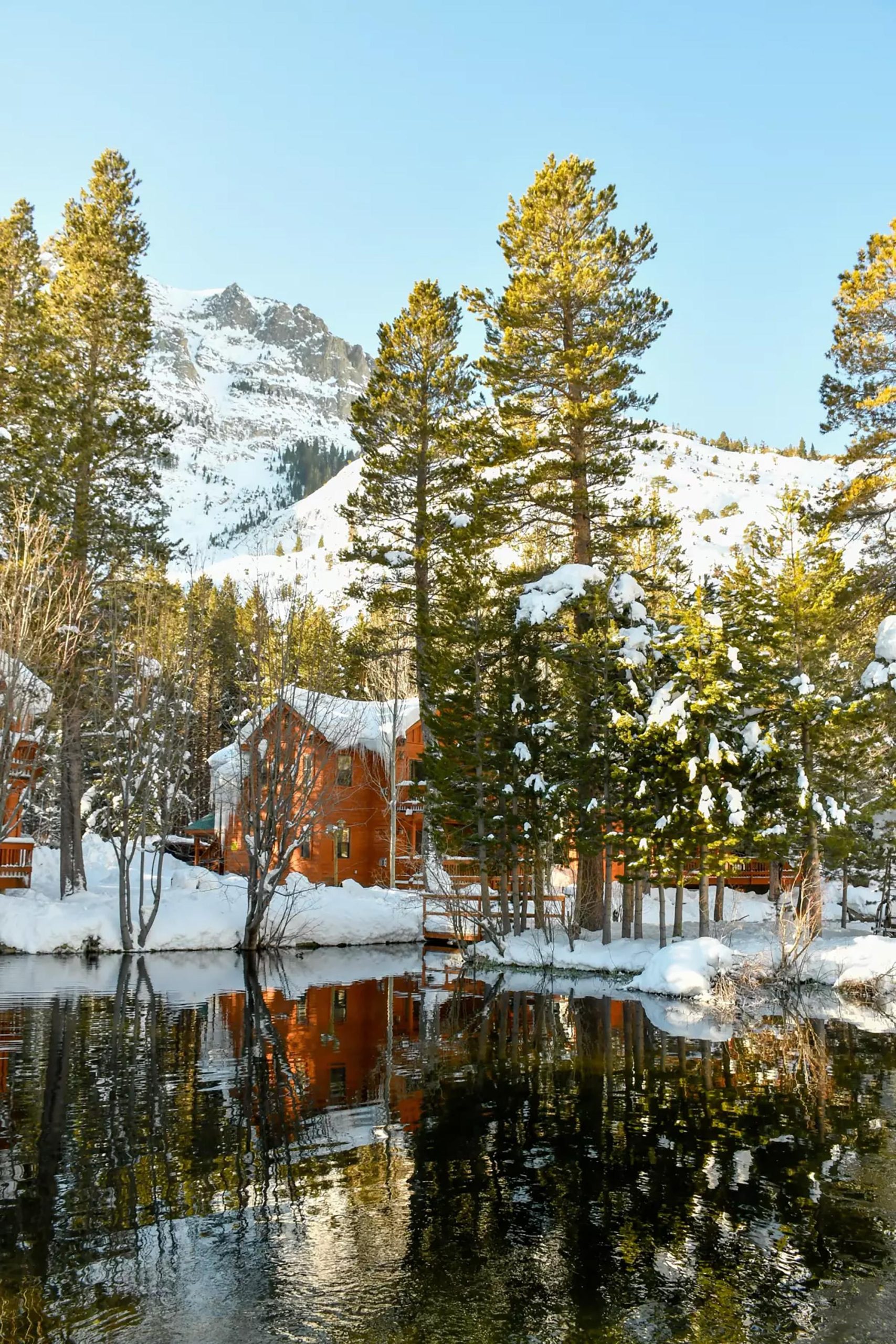 Double Eagle Resort in June Lake. (Christopher Reynolds/Los Angeles Times/TNS)